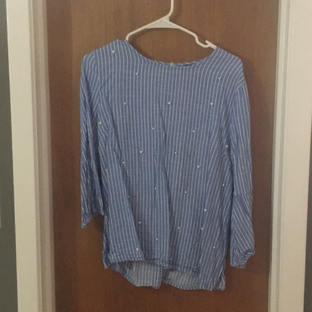 Blue stripped top